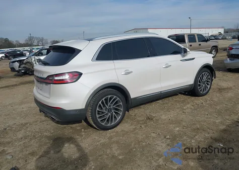 2019 Lincoln Nautilus Reserve z USA, uszkodzony, nr VIN 2LMPJ6L91KBL57133